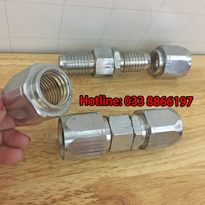 Khớp xoay nối hai đầu ống dây bơm xăng dầu phi 27mm