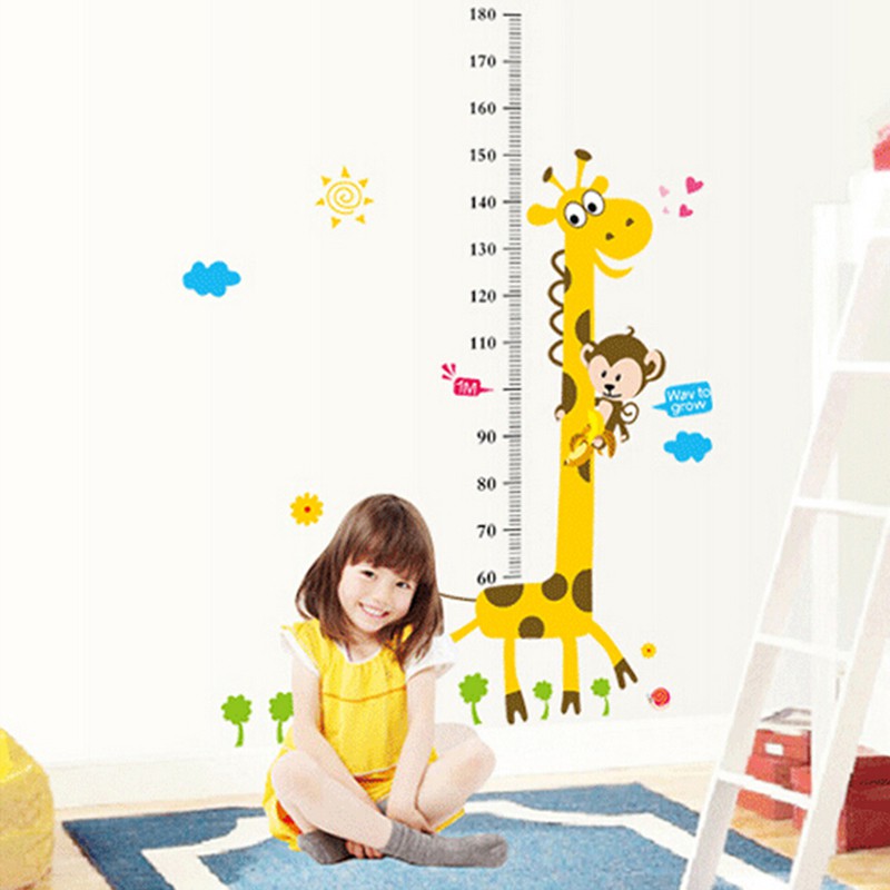 Thước dán tường hình hươu cao cổ theo dõi chiều cao cho bé