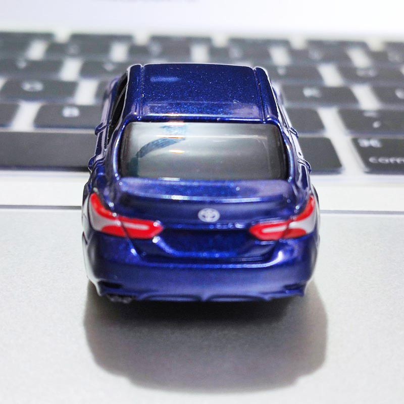 Xe ô tô mô hình Tomica Toyota Camry Sports 19 No.100 (Không hộp)