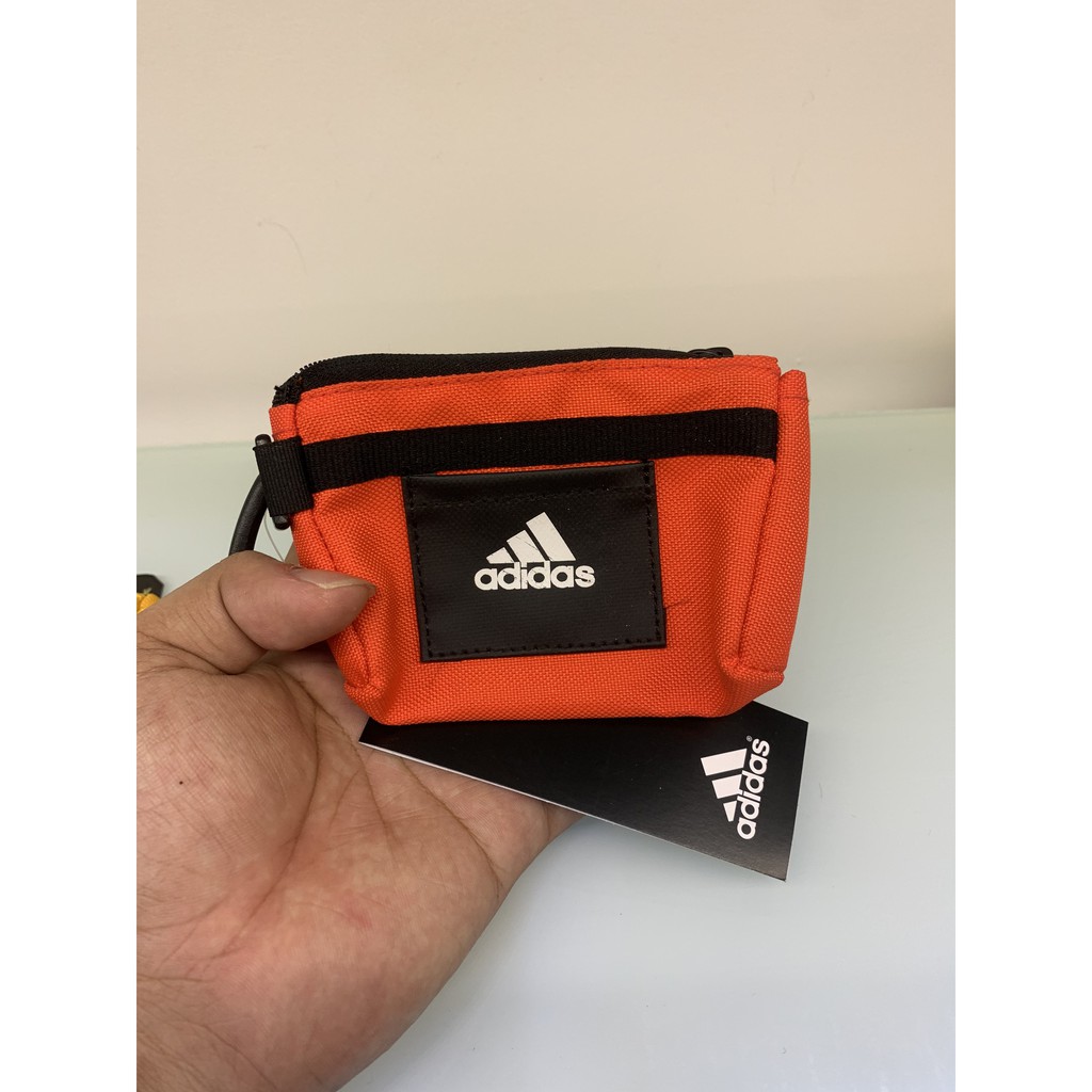 Móc khóa Adidas Tiny Bag❤❤ full tem tag siêu tiện lợi cực dễ thương  FQ2449