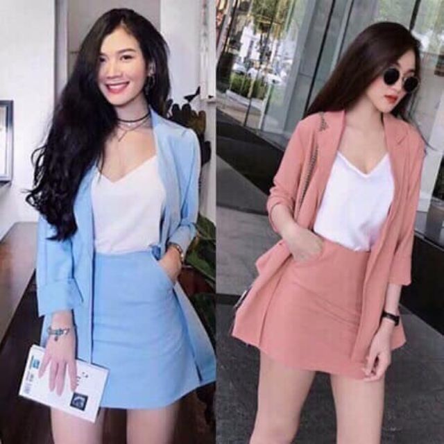 Áo 2 dây cổ tim vải đẹp cho mùa hè năng động