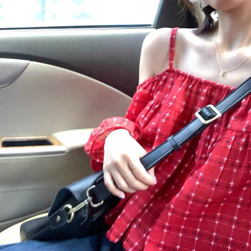 Áo trễ vai 2 dây đỏ kẻ caro dáng babydoll dài tay dễ thương ulzzang Hàn Quốc [Yannie]