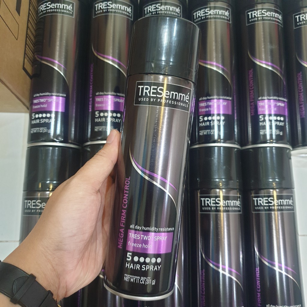 Xịt giữ nếp tóc Tresemme TRES Two Freeze Hold 5 - 311gram
