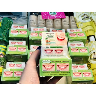 Kem tẩy trắng răng Herbal Close toothpaste Thái lan