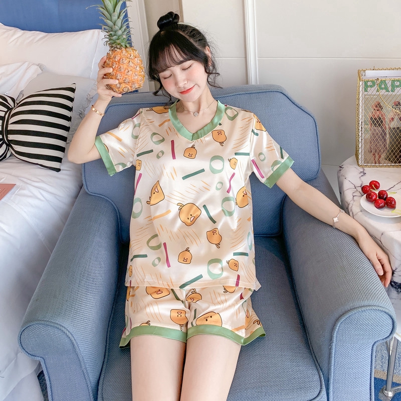 Set Đồ Ngủ Áo Thun Tay Ngắn + Quần Short Phong Cách Hàn Quốc | BigBuy360 - bigbuy360.vn