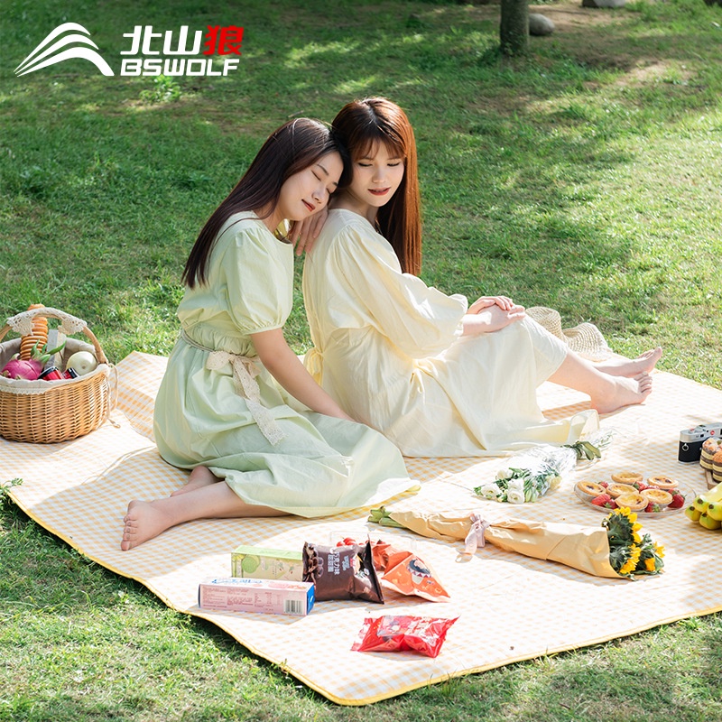 Thảm Picnic Du Lịch Dã Ngoại Gấp Gọn Chống Thấm Nước BSwolf-CL022