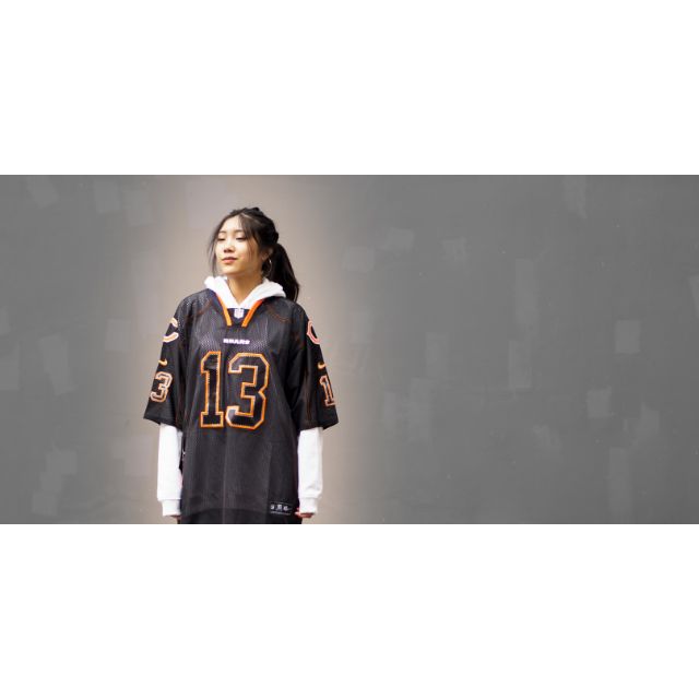 ÁO THỂ THAO MỸ WHITE NAME 13