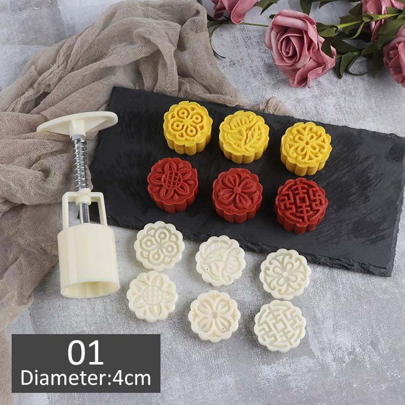 Khuôn Trung Thu 3D Lò Xo 4 Mặt Hoa 50g
