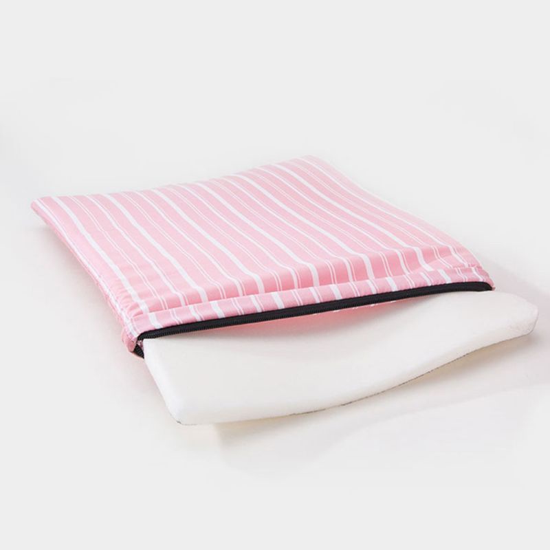 Nhà Giáng Sinh Dễ Thương Dành Cho Mèo Cưng