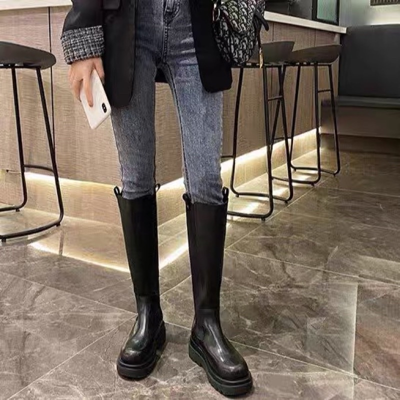 (ORDER) Bốt đùi trơn da mềm ống đứng kéo khoá sau BIG SIZE 35-43 | BigBuy360 - bigbuy360.vn