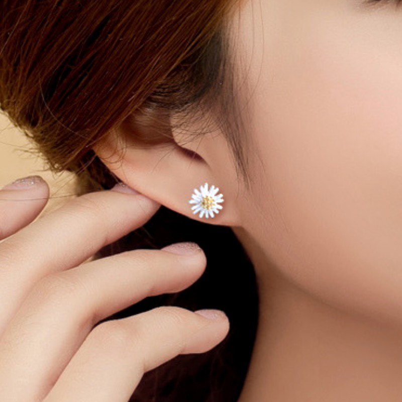 Bông Tai Bạc S925 Cúc Họa Mi Little Daisy Xinh Xắn | Khuyên Tai Nữ Trang Sức Bạc Thời Trang