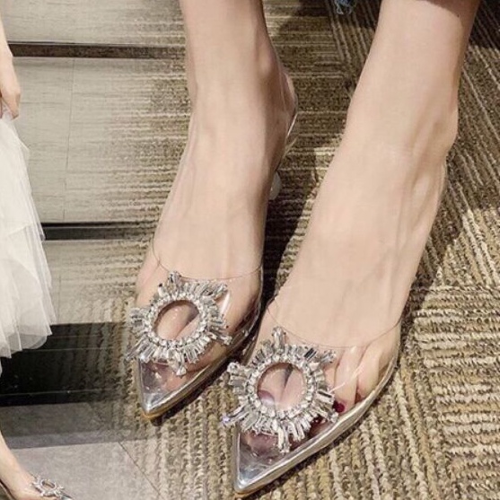 Giày cao gót bệt AMINA MUAD.DI xuất xịn trong suốt tag đá bạc tròn lấp lánh gót vuông 2cm size 35 36 37