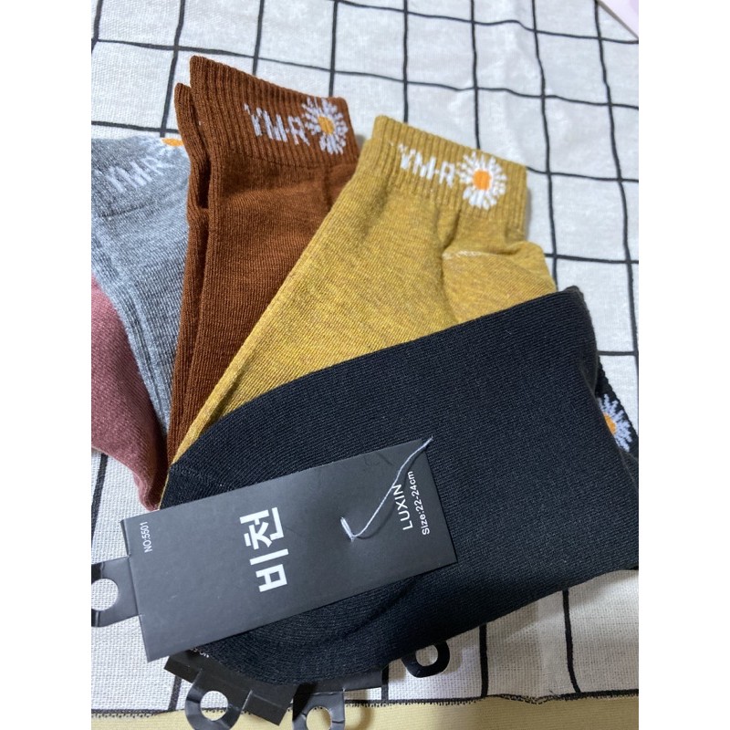 Sỉ 10 đôi tất hoa cúc chất đẹp, vớ hoa cúc