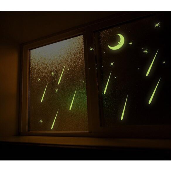 Miếng dán tường dạ quang hình mưa sao băng