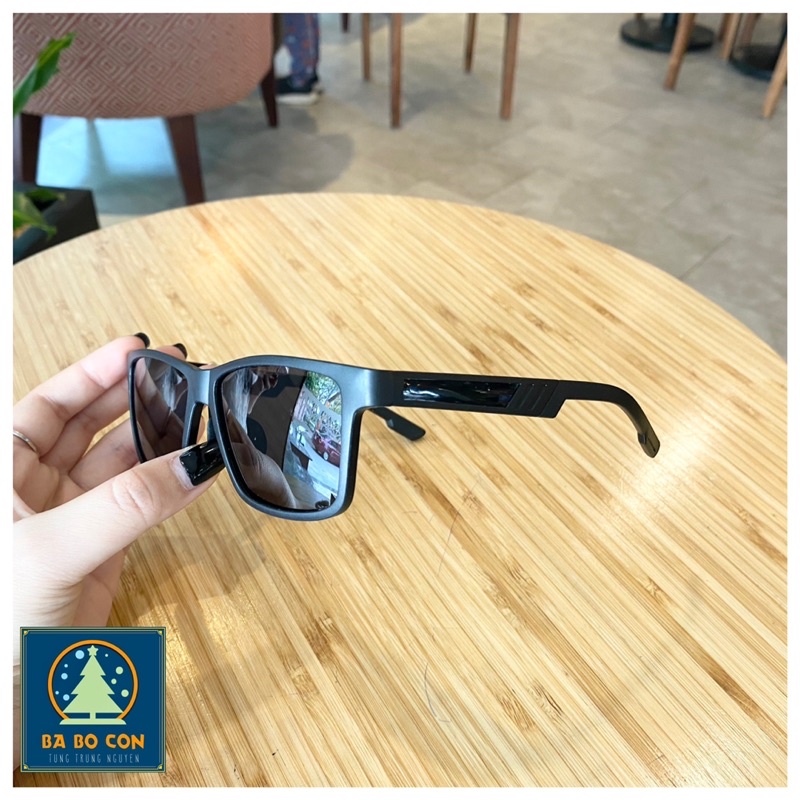 Kính Shein chuẩn Authentic, có mail mua hàng tại web hãng