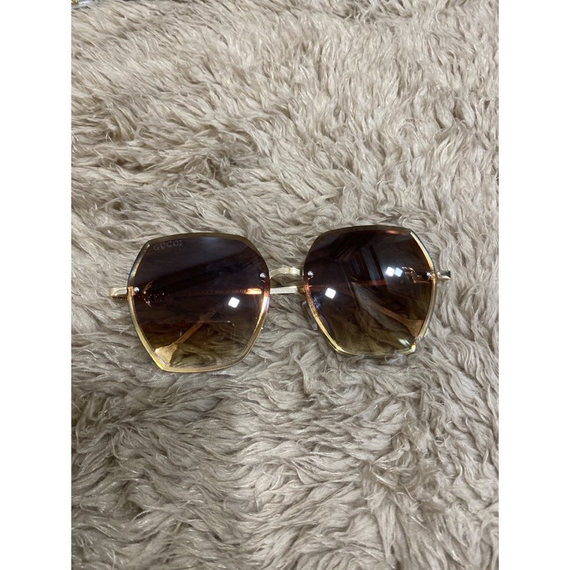 Kính mát thời trang gc size 142