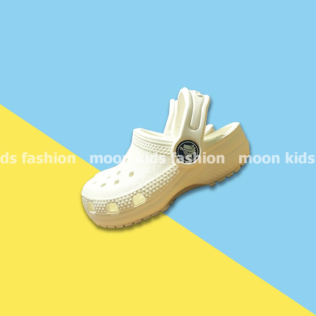 Dép sục c.rocs trẻ em màu trắng basic dễ phối đồ  - Moon kids fashion