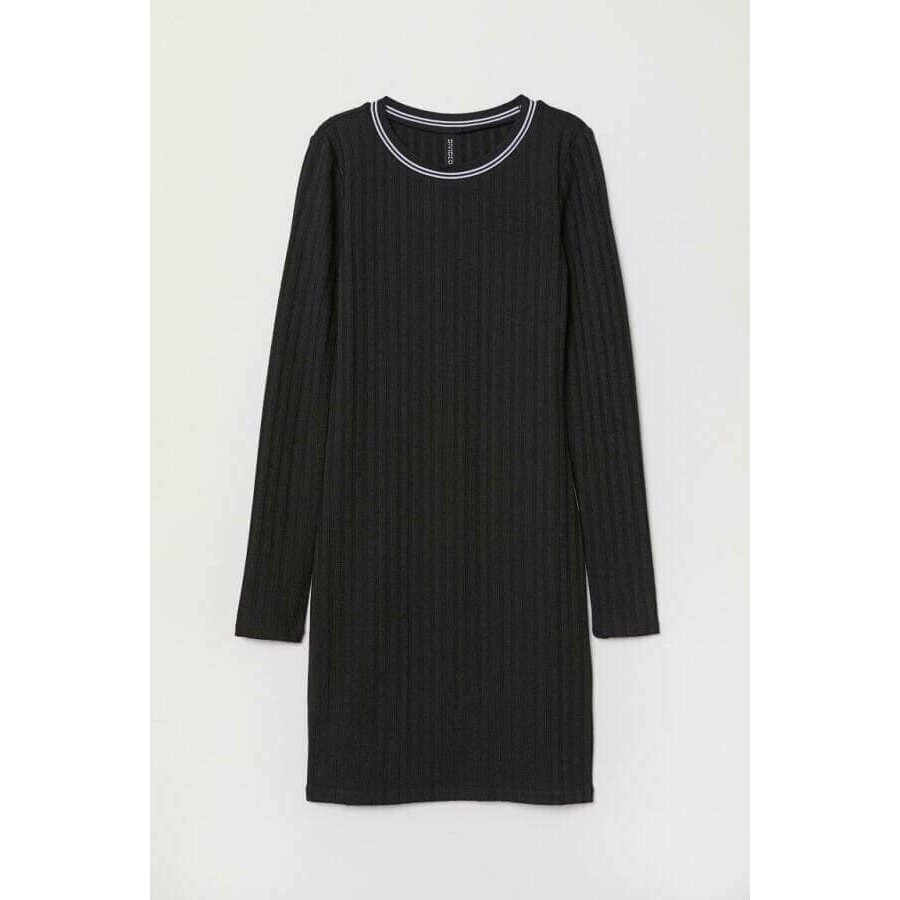 VÁY LEN BODY CỔ VIỀN