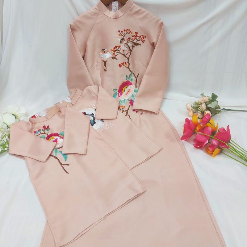 🥰 Siêu phẩm sét áo dài gia đình cách tân  tapta thêu hoa cao cấp đẹp sang chảnh hàng thiết kế. áo dài cao cấp giá rẻ