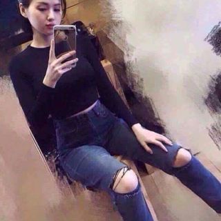 Áo thun croptop tay dài