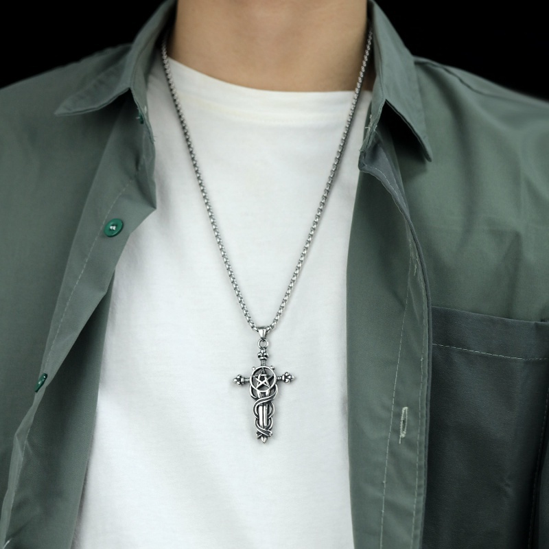 Vòng cổ Thép Không Gỉ Mặt Hình Thánh Giá Năm Cánh Thời Trang Cho Nam