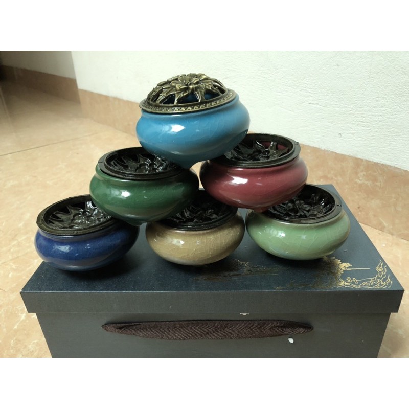 Lư sứ đốt trầm xông nhà siêu đẹp