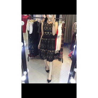 💃💃💃 #Đầm_ren_Warehouse_made_in_Vietnam