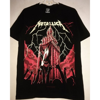 Áo Metallica còn size M