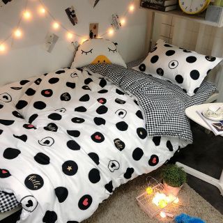 Bộ chăn ga gối sao tim đen cotton poly