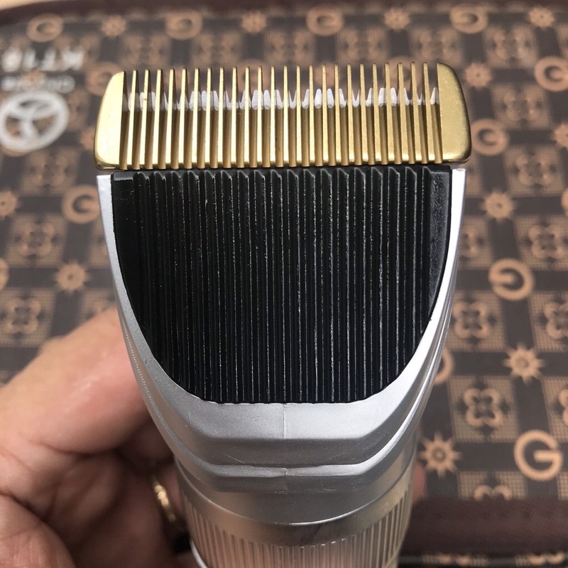 TÔNG ĐƠ cắt tóc cá nhân tại nhà CAO CẤP PRO HAIR CLIPPER-KT18 350 min( dùng pin)