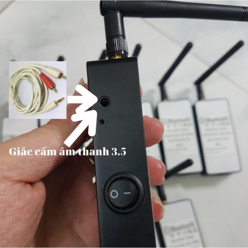 Bluetooth thu nhạc từ điện thoại loptop phát nhạc ra dàn loa thích hợp pin sạc