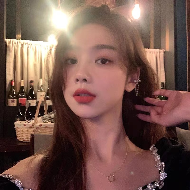 Khuyên Tai Dạng Kẹp Hình Nơ Tua Rua Màu Bạc Đính Đá zircon Thời Trang Xu Hướng Hàn Quốc Dành Cho Bạn Nữ