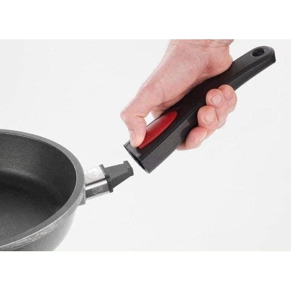 Quánh Woll Diamond Lite Saucepans 18 cm - có nắp