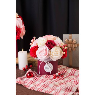 Lẵng hoa lụa tròn Lava Crush