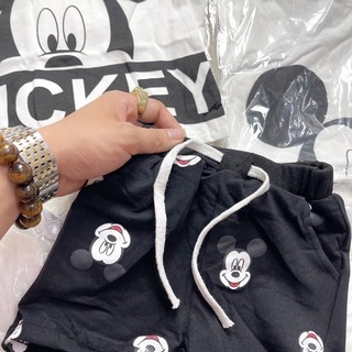 Set Micky kèm yếm HM xuất bé trai