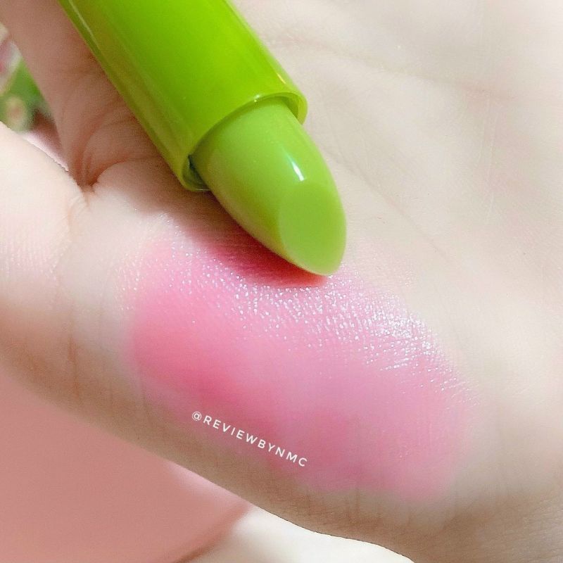 Sơn dưỡng môi trái bơ