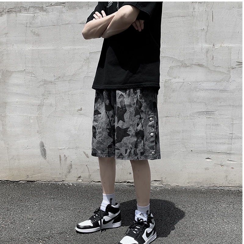 Quần Short Thể Thao Dáng Rộng Họa Tiết Rằn Ri Kiểu Hàn Quốc Cá Tính Cho Nam