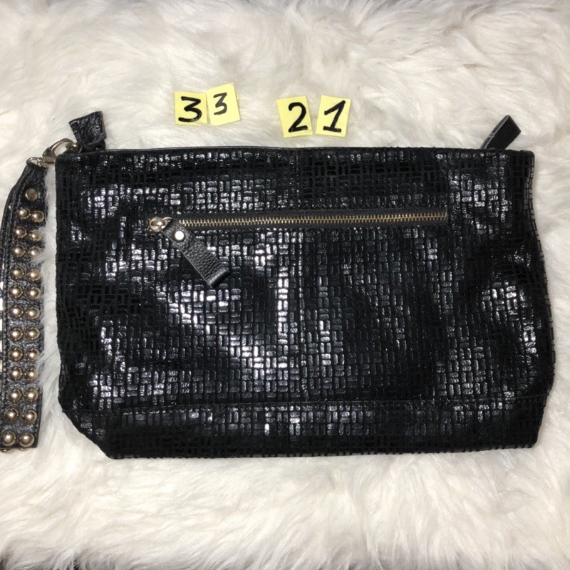 Clucht da thật hiệu