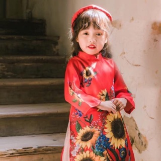 Set áo dài kèm quần váy và mấn màu đỏ hoa hướng dương vàng