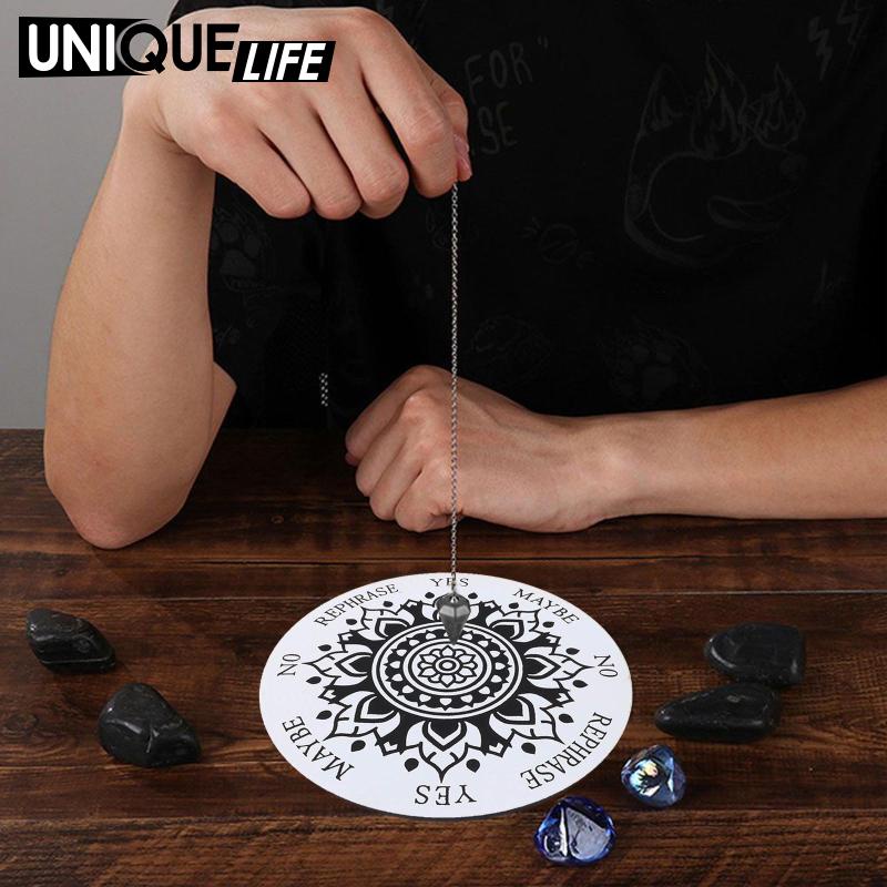 Bảng con lắc in họa tiết ngôi sao kèm chuỗi dây có mặt dây màu đen