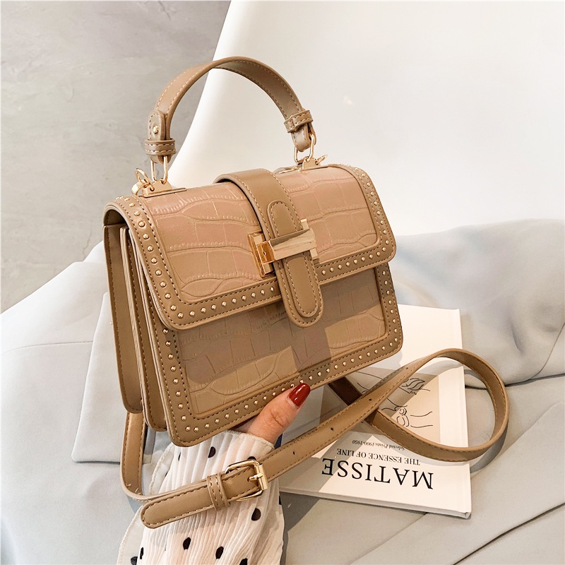 Túi xách nữ túi đeo chéo viền đinh da cao cấp MSP066