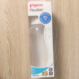Pigeon - Bình sữa PP Streamline 150ml - 250ml