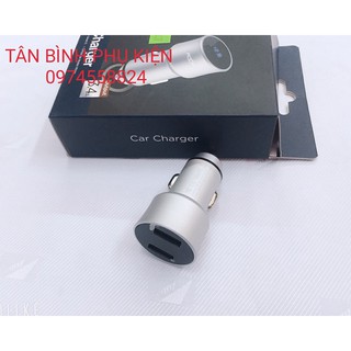 Sạc trên xe hơi Rock H2