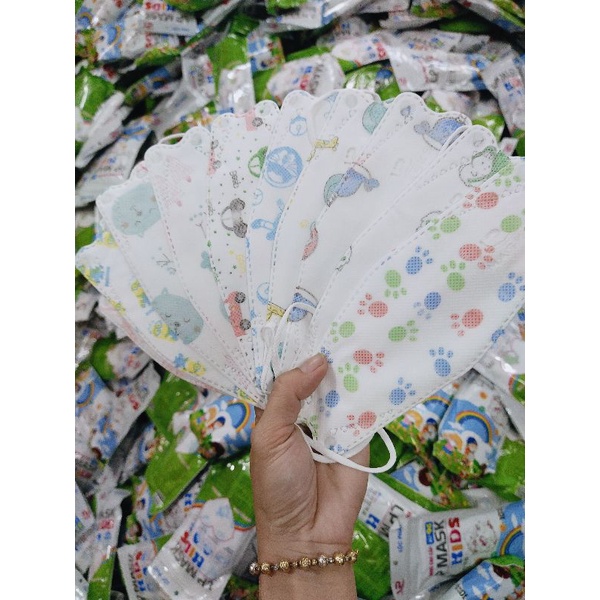 Combo 100cái khẩu trang kf94 bé