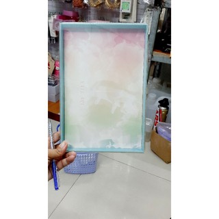 hộp  me ca