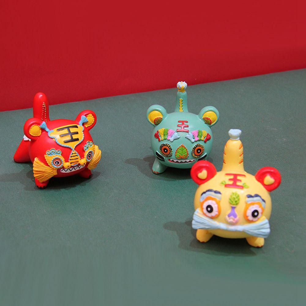 Tượng Hình Chú Hổ Trang Trí Năm Mới