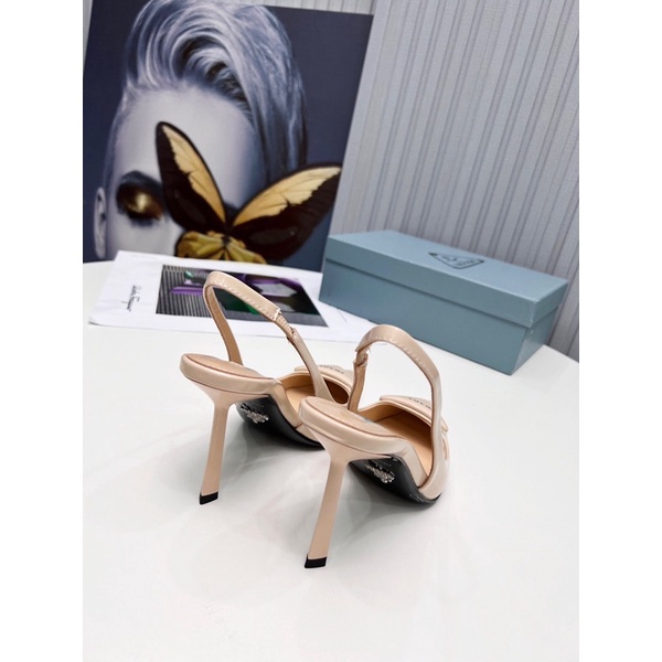 Giày cao gót 9.5cm hở gót màu trơn logo thương hiệu Prada 2022 cao cấp da thật