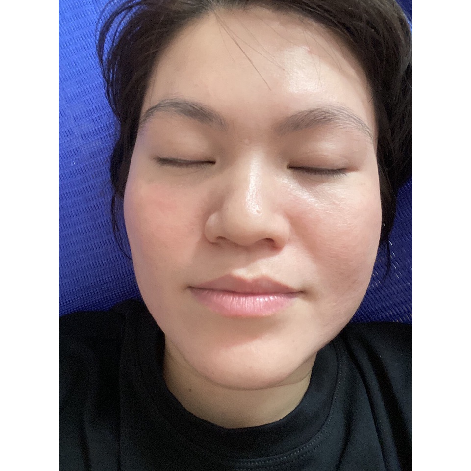 Kem dưỡng trắng da