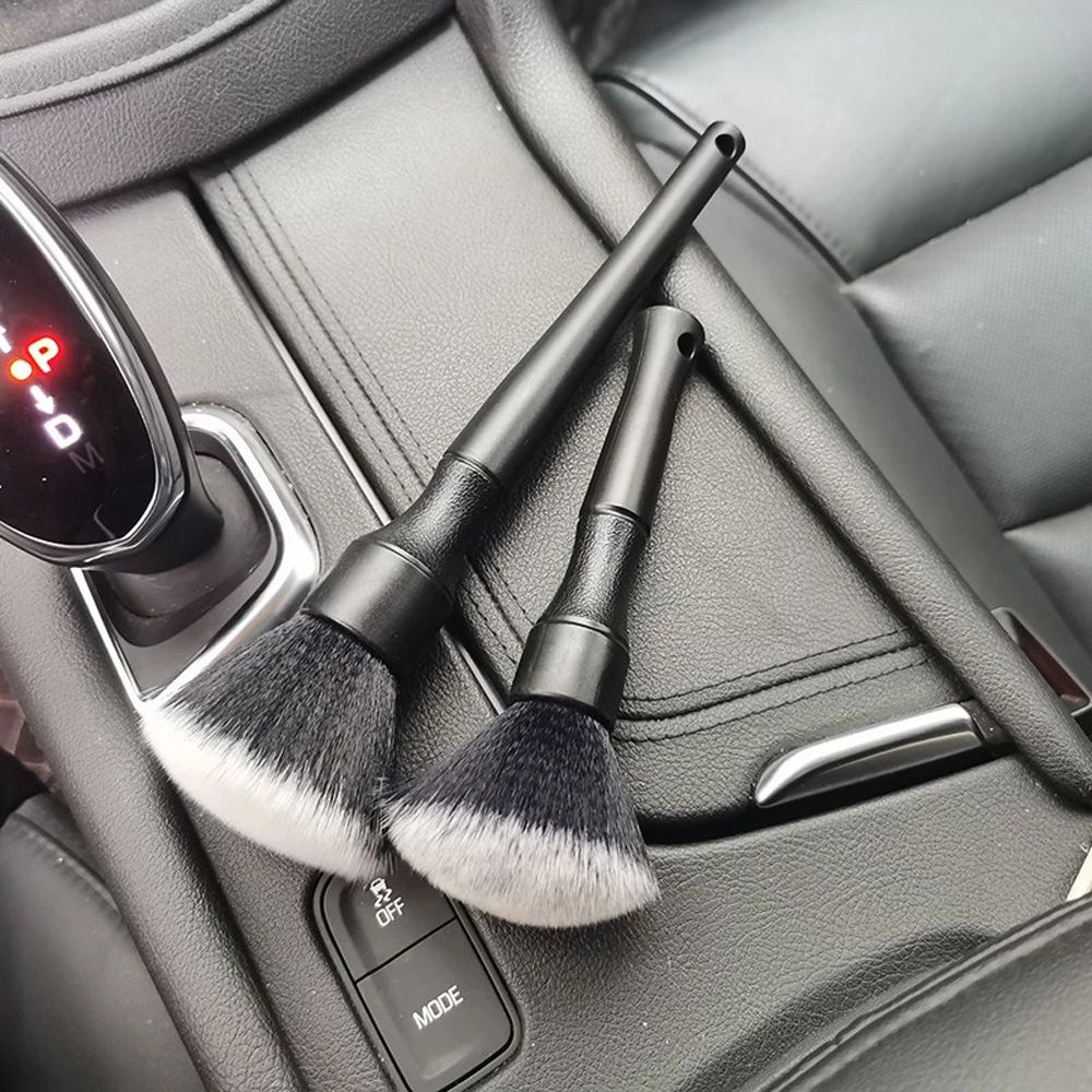 Cọ vệ sinh làm sạch ô tô tiện lợi