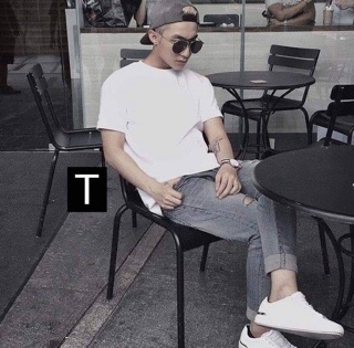 Áo pull trơn trắng Tr&Đ